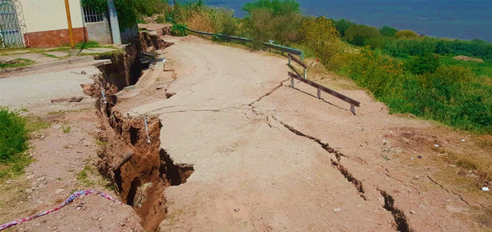 Diamante Una Grieta Gigante A Punto De Devorarse Un Barrio Entero