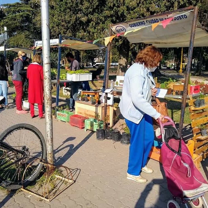 Volvi La Feria Del Centro De Inclusi N Laboral A Plaza San Mart N