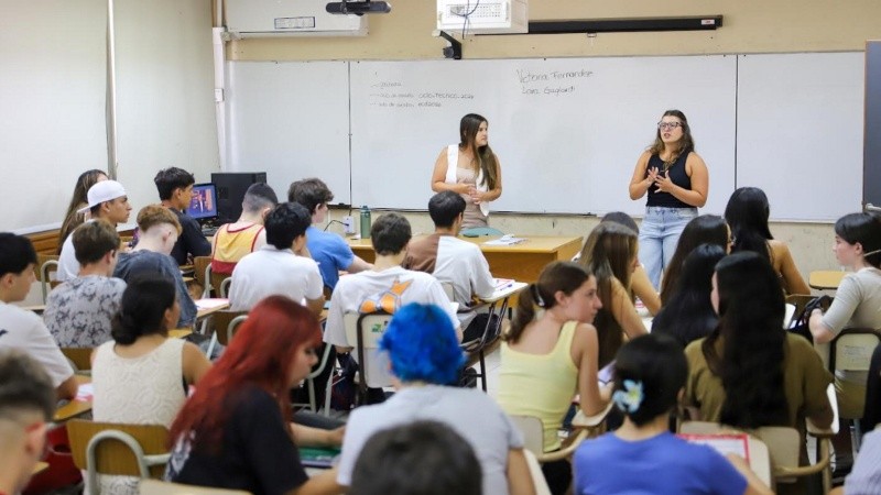 24 horas de protestas en defensa de la educación pública: “Es una medida de fuerza a la japonesa”